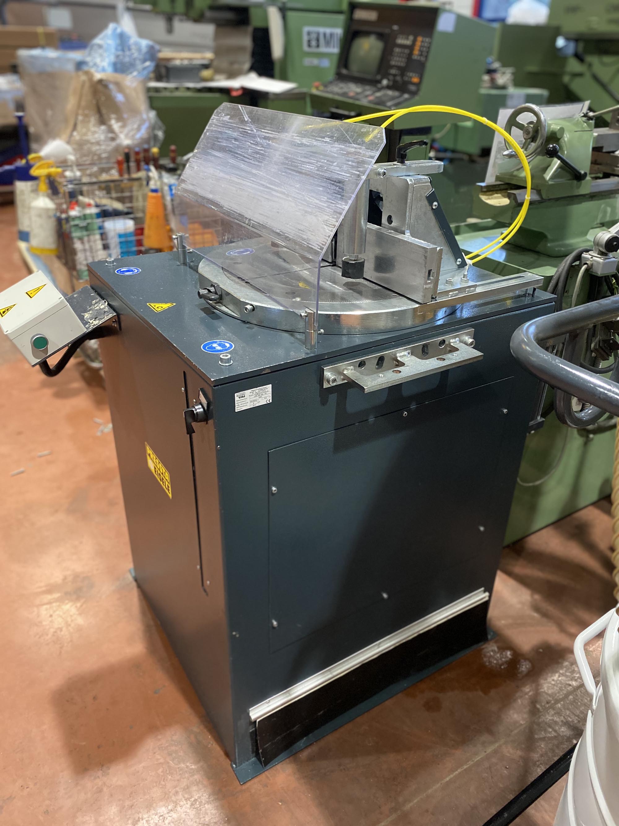 Semi automatic circular saw Eisele LMS350 GMPV Circular saw for ALU